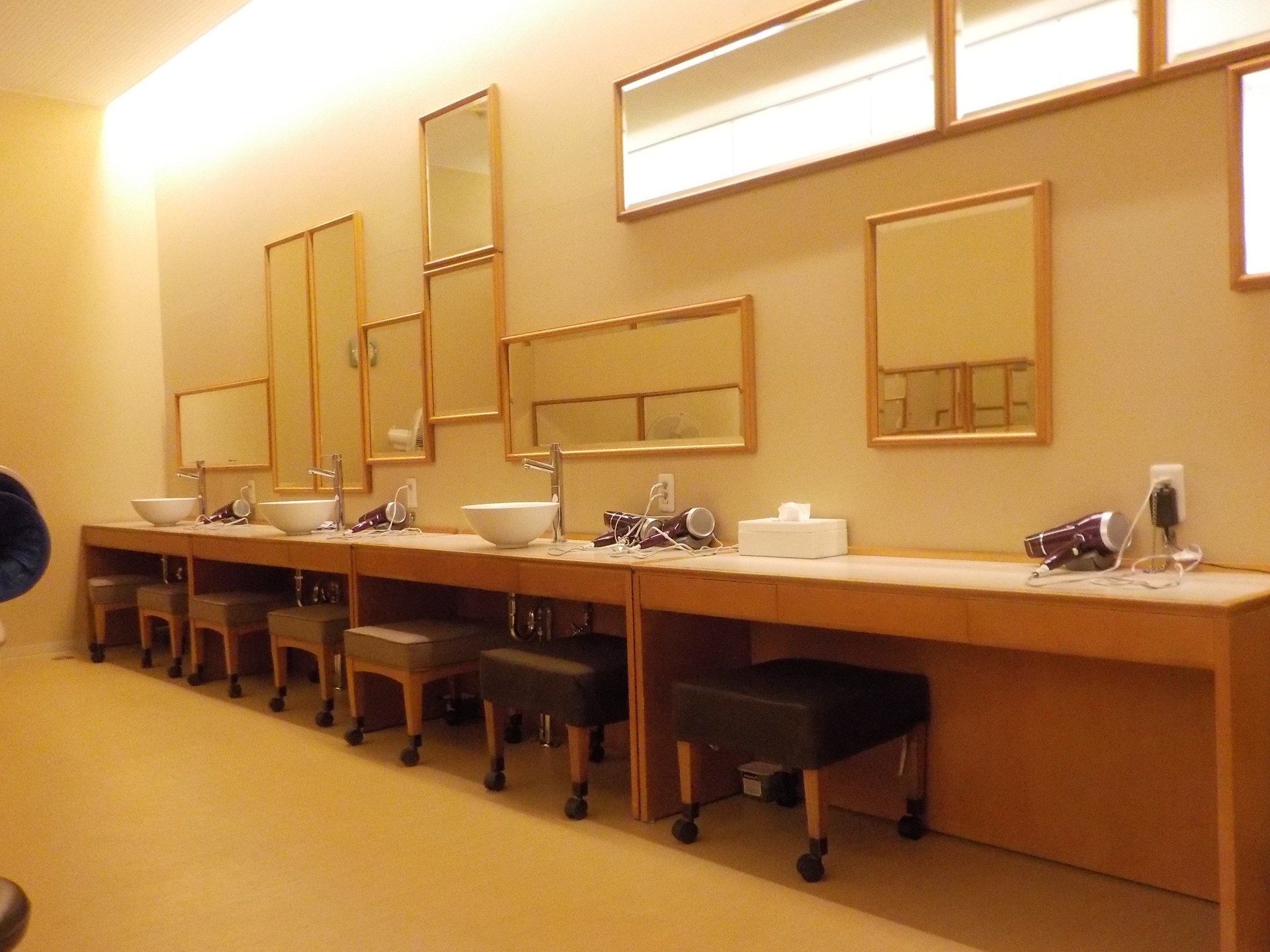 快適なパウダールーム