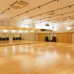 ダンススタジオ