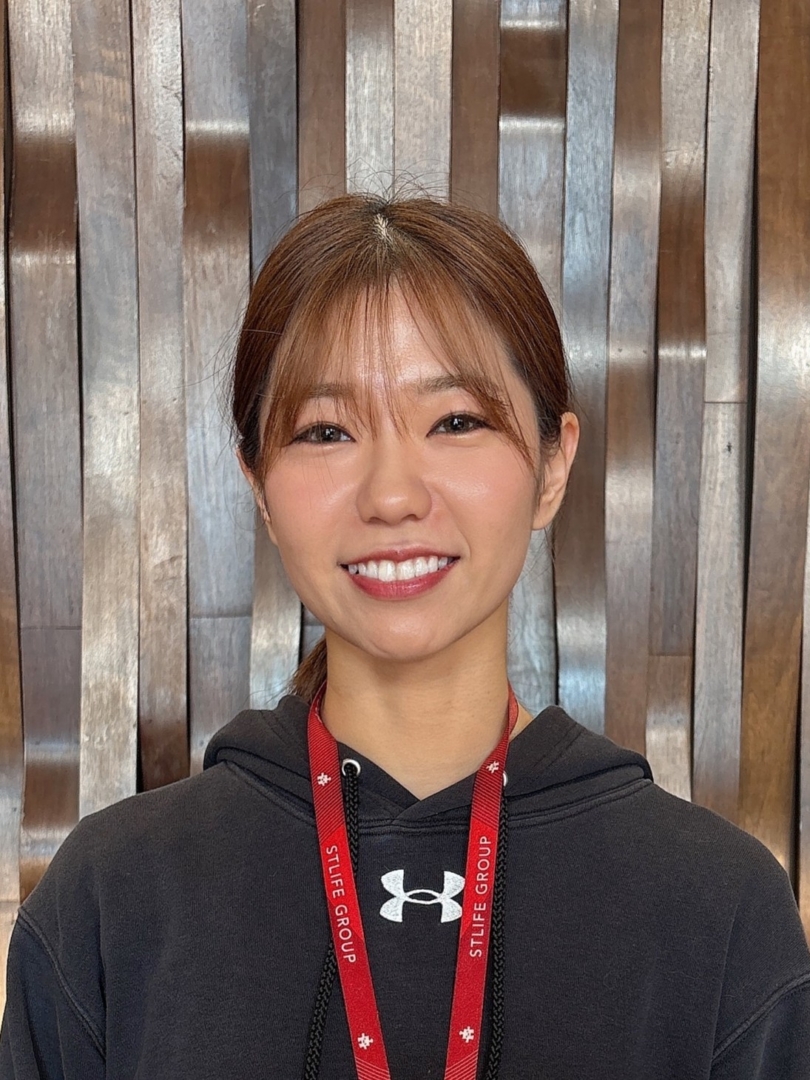 鈴木　奈菜美(　)