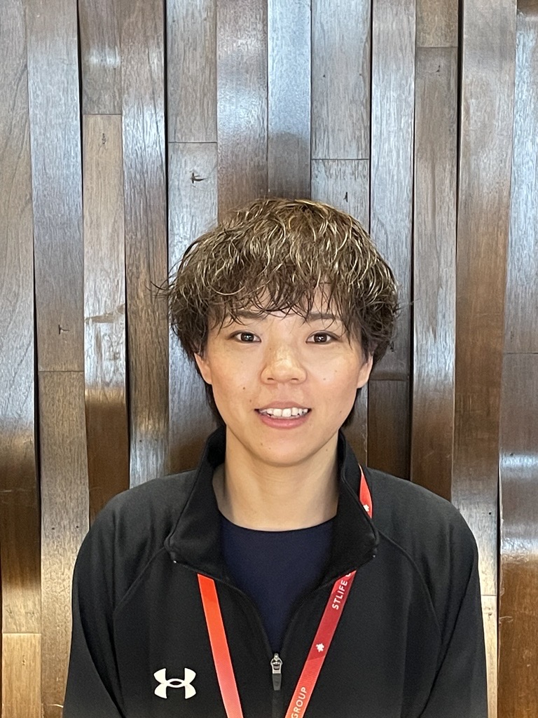 中根　満美